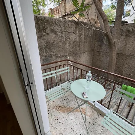 Апартаменты Full Near Omonia Square Афины