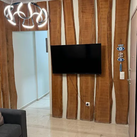Апартаменты Full Near Omonia Square Афины