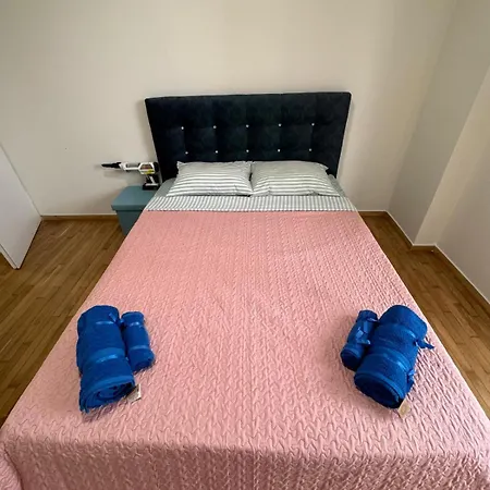 Апартаменты Full Near Omonia Square *
