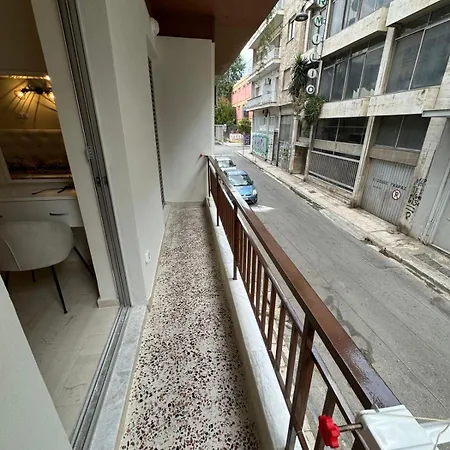 Full Near Omonia Square *
