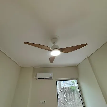 Full Near Omonia Square Apartment Athens
